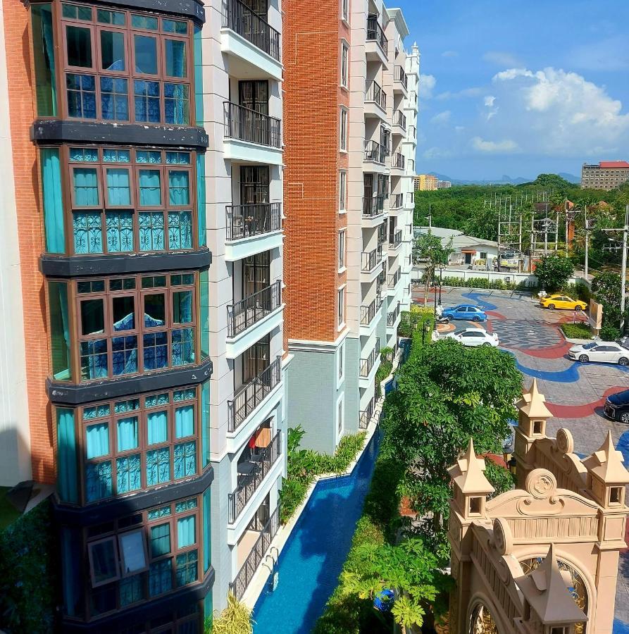 Espana Resort Pattaya Jomtien Zewnętrze zdjęcie